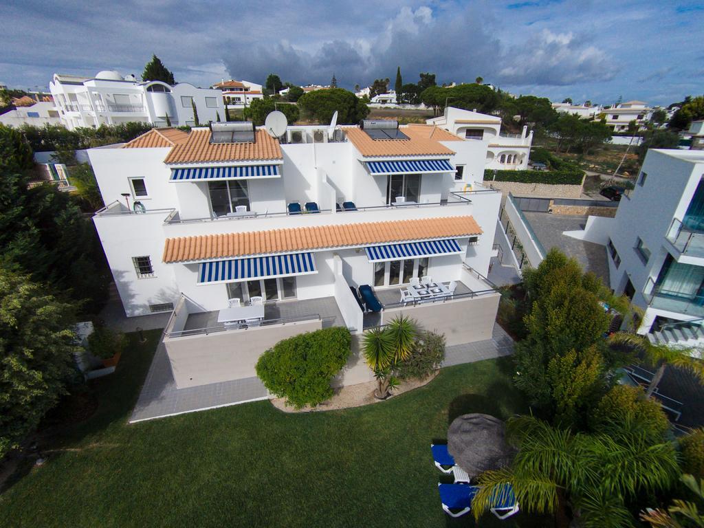 Pine Tree Apartments - Praia Da Coelha - البوفيرا المظهر الخارجي الصورة