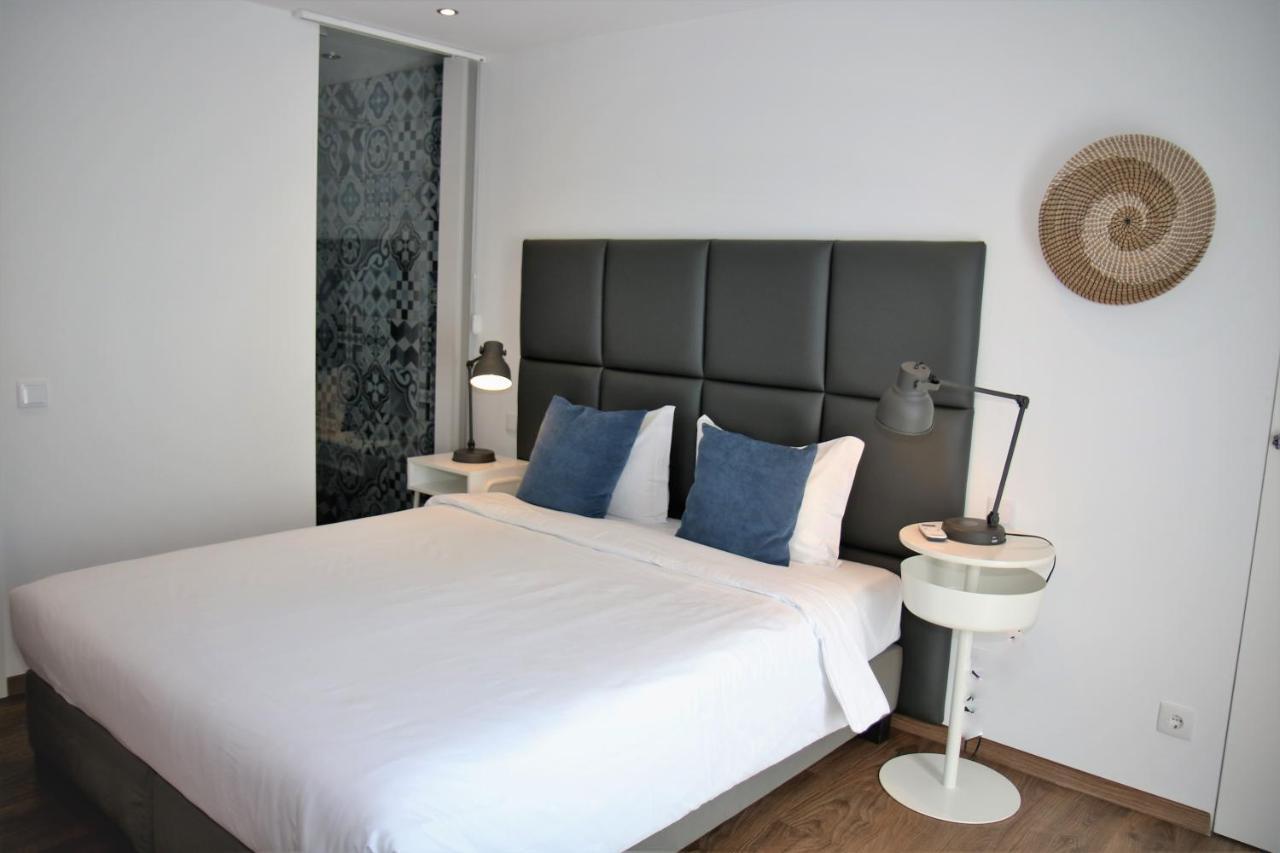 Pine Tree Apartments - Praia Da Coelha - البوفيرا المظهر الخارجي الصورة