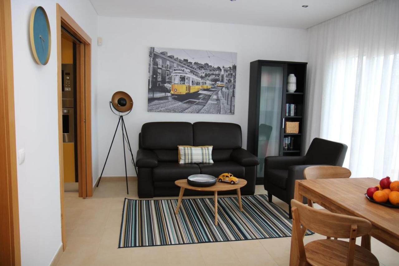 Pine Tree Apartments - Praia Da Coelha - البوفيرا المظهر الخارجي الصورة