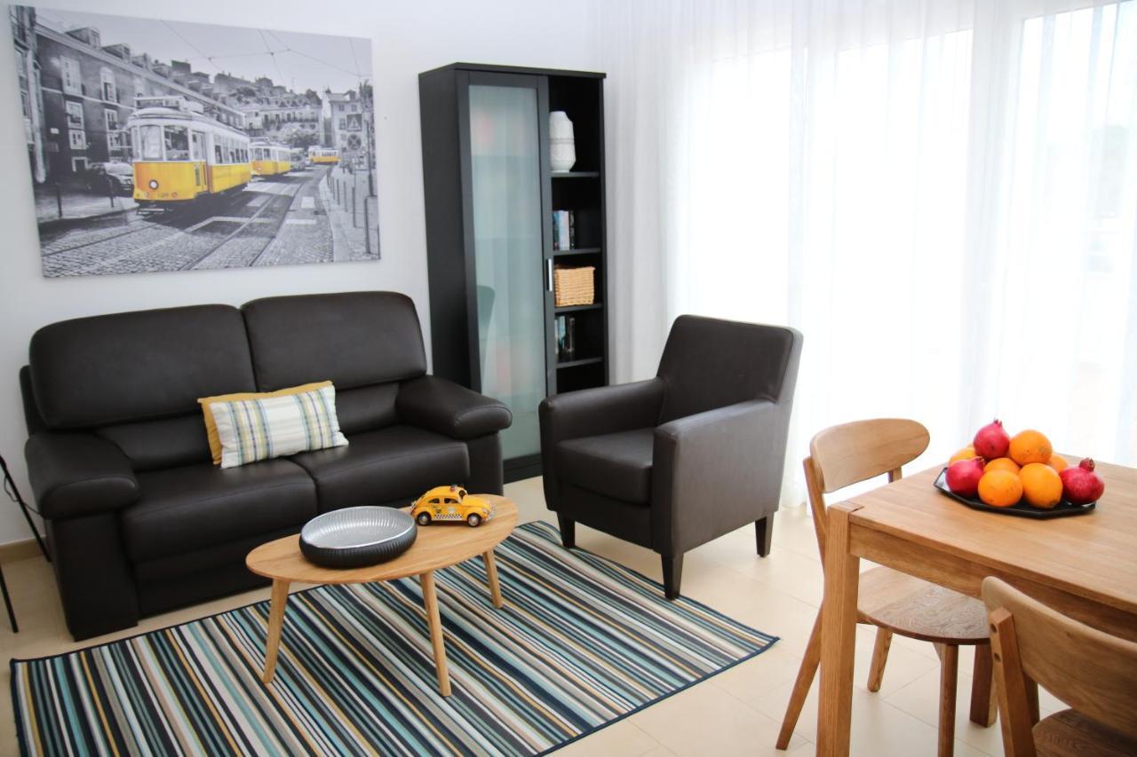 Pine Tree Apartments - Praia Da Coelha - البوفيرا المظهر الخارجي الصورة