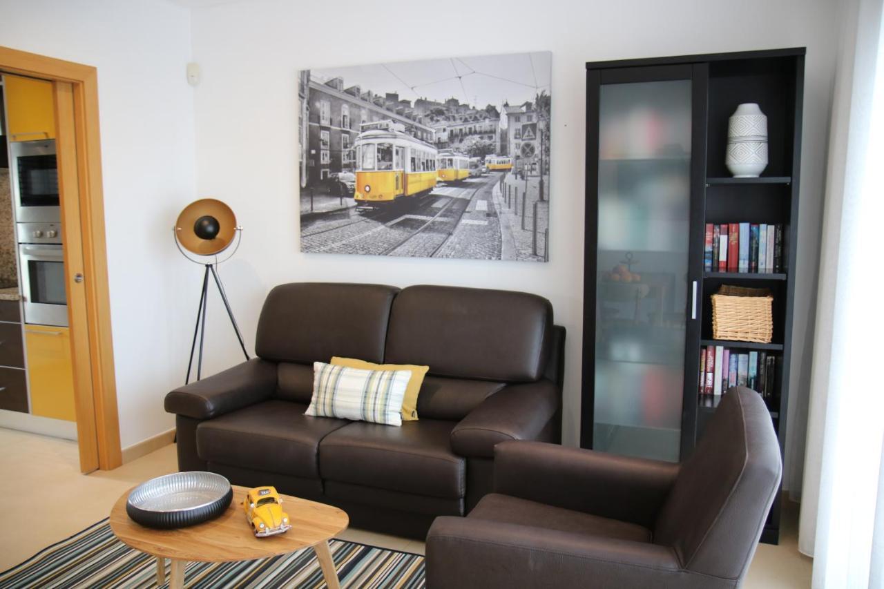 Pine Tree Apartments - Praia Da Coelha - البوفيرا المظهر الخارجي الصورة